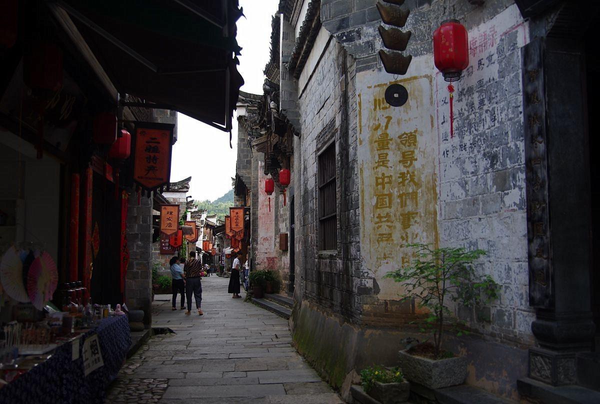 山东烟台开发区大季家市场监管所组织开展春节前特殊食品安全专项检查
